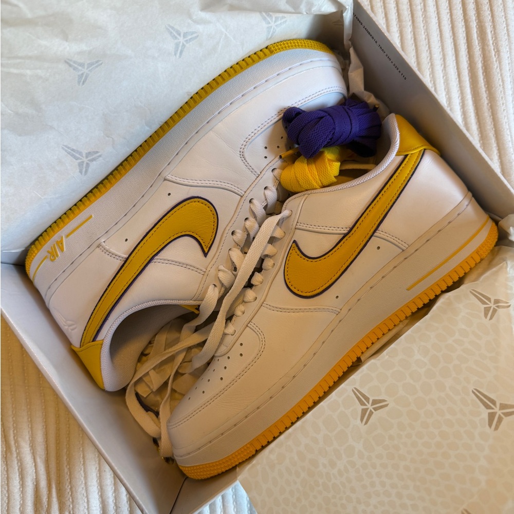 Nike Air Force 1 Low Retro QS KB in White and Gray